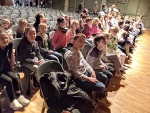 Les CE2 vont au concert !